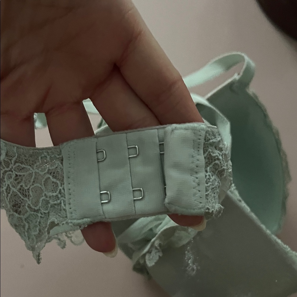 5 for $25! Victorias Secret Elegant Mint Green Lace Bra 36C - Picture 3 of 6
